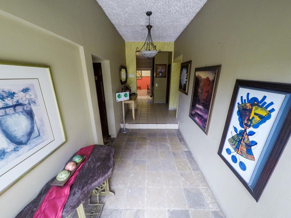 Hotel Casa Maria San Pedro Sula Dış mekan fotoğraf